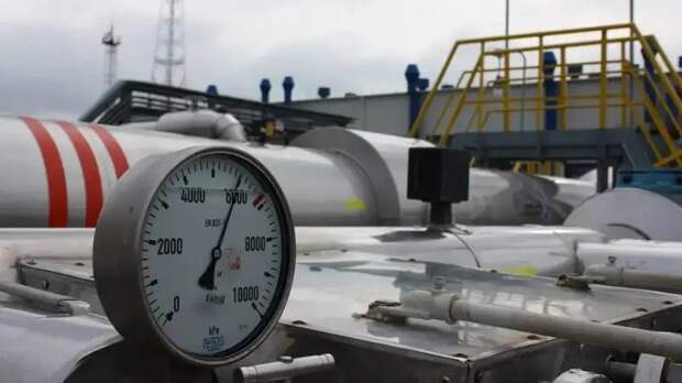 В ожидании «Дружбы»: Венгрия черпнет нефть из стратегических запасов