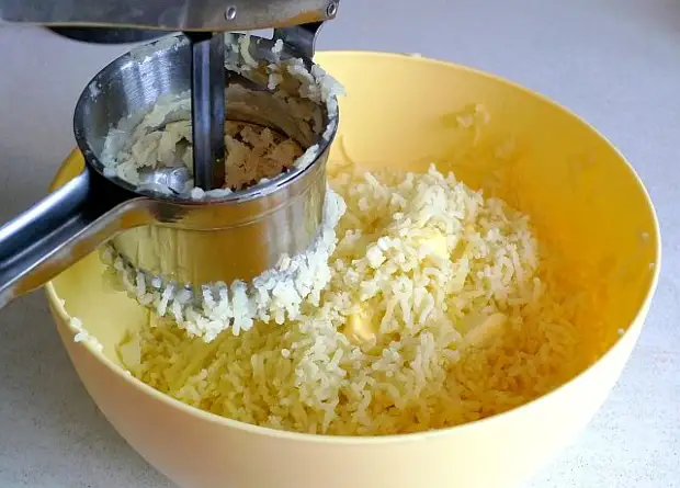Как сделать пюре из мяса. Как сделать пюре в комбайне. лайфхак чтоб сделать пюре.