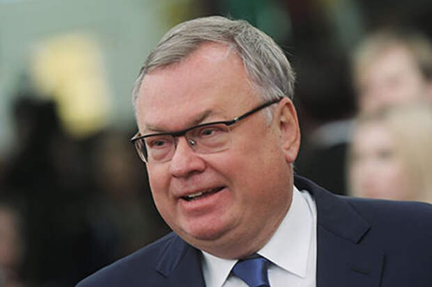Андрей Костин