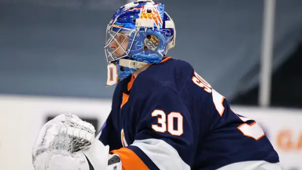 Сорокин отразил 44 броска в матче с "Монреалем" и был признан первой звездой