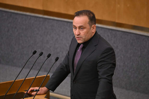 Свищев выступил против запрета на участие россиян в соревнованиях в Литве