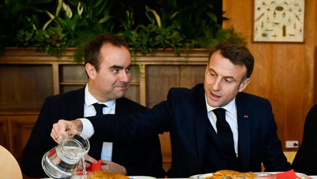lecornuu-macron1.jpg lecornuu-macron1.jpg