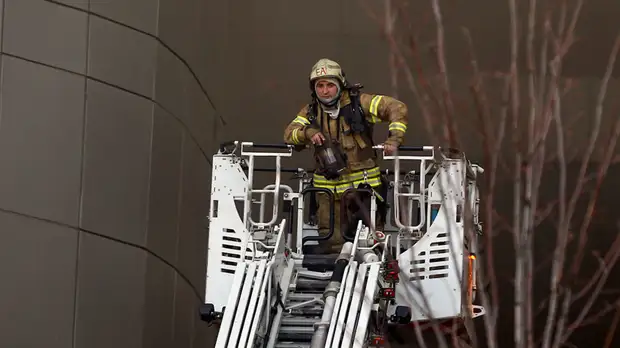В Турции восемь человек погибли при пожаре в больнице