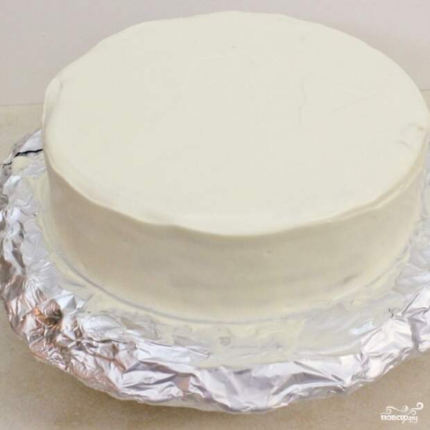 14. Верх и края торта "Дамские пальчики" покройте оставшимся кремом.