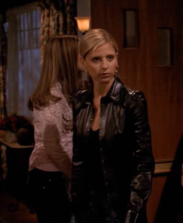 Sarah Michelle Gellar as Buffy Summers on Buffy the Vampire Slayer Season 7 Episode 14.