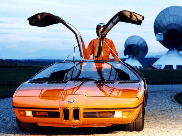 10 легендарных моделей BMW 10 легендарных моделей BMW
