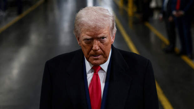 В ход пошли угрозы: Трамп обещает большие проблемы правительству Гренландии