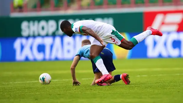 Гол Миранчука спас «Локомотив» от проигрыша «Крыльям Советов» в матче РПЛ