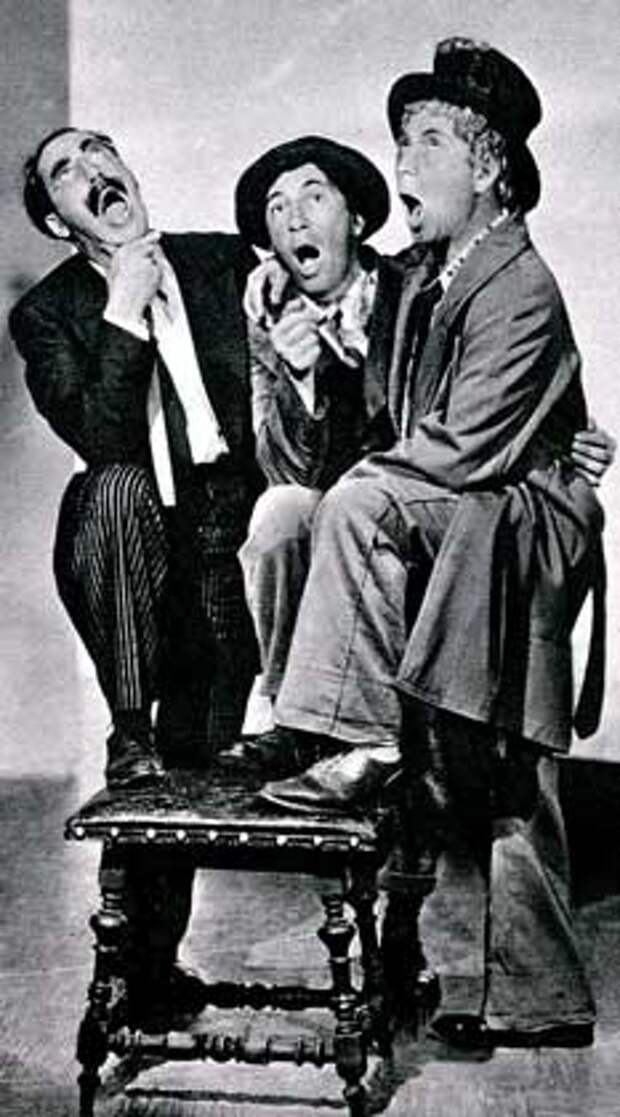 Братья маркс в фильме ВЕЧЕР В ОПЕРЕ (1935). Братья маркс в фильме ВЕЧЕР В ОПЕРЕ (1935).