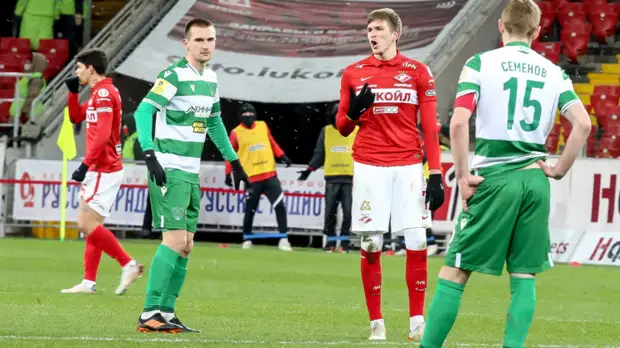 Экс-арбитр Сухина уверен, что красную карточку Соболева не отменят