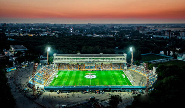 Ростовскому стадиону «Олимп-2» дали имя Виктора Понедельника