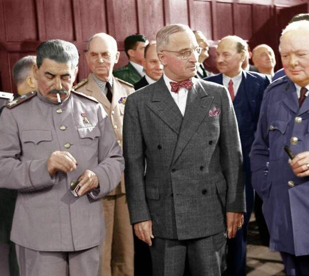 Почему Запад не отдал нам 4 территории, которые Сталин требовал в 1945-м