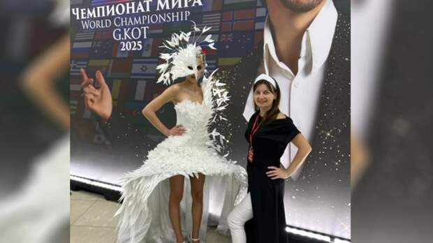 Бийчанка приняла участие конкурсе, где соревновалась с топ-мастерами индустрии красоты