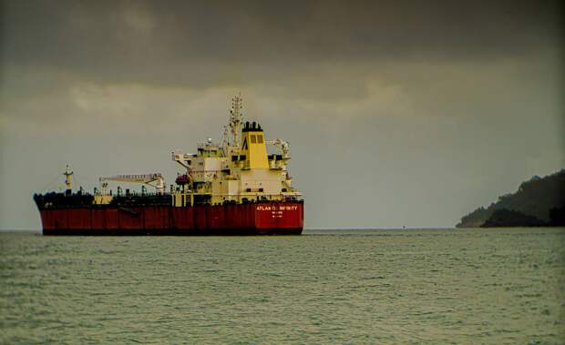 В нападении США на Иран увидели пользу для России