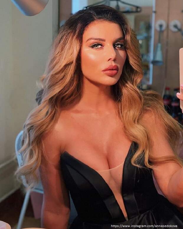 Анна Седокова отказалась от вредной привычки и похудела