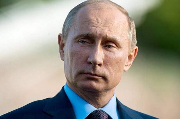 Владимир Путин укрепляет СНГ Владимир Путин укрепляет СНГ