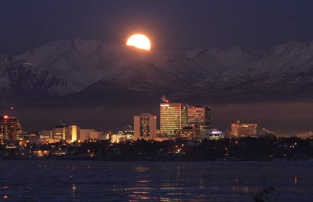 Anchorage Moonrise Anchorage Moonrise