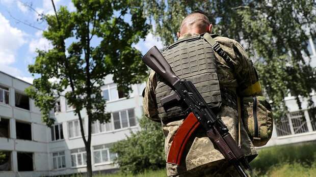 Украинский Лисичанск, похоже, все: Киев отдал приказ об отводе войск «огородами» с территории ЛНР