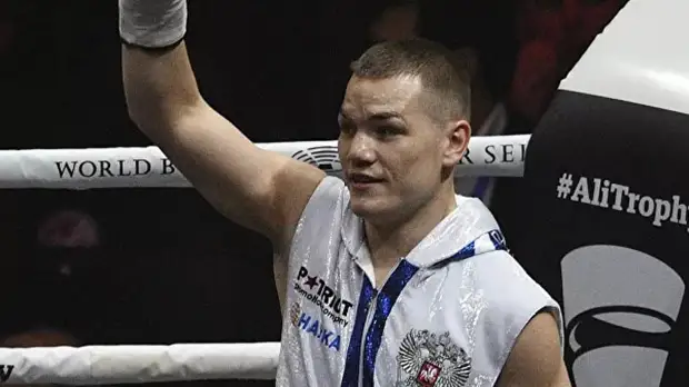 Соперник Чудинова почувствовал себя плохо после боя и был госпитализирован