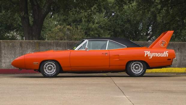 Plymouth Road Runner Superbird  за полмиллиона plymouth, аукцион, олдтаймер, ретро авто