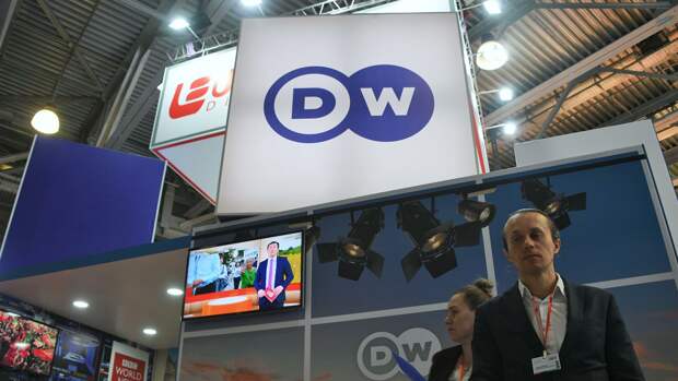 Стенд телеканала Deutsche Welle - РИА Новости, 1920, 04.02.2022