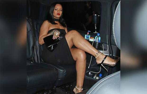 7 знаменитостей с самыми дорогими частями тела