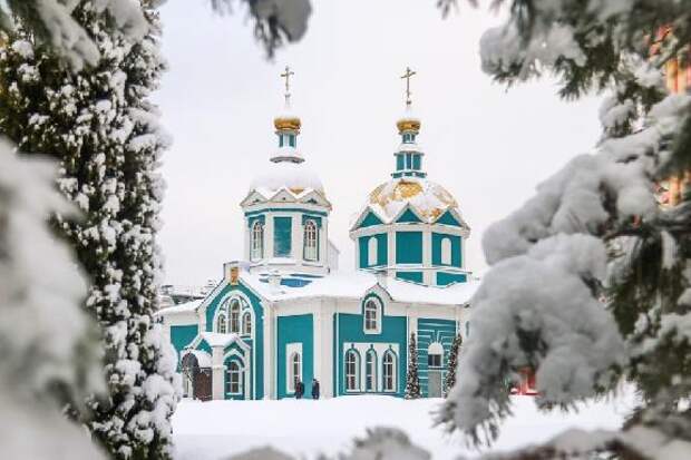 Православные тамбовчане отмечают Рождество Христово