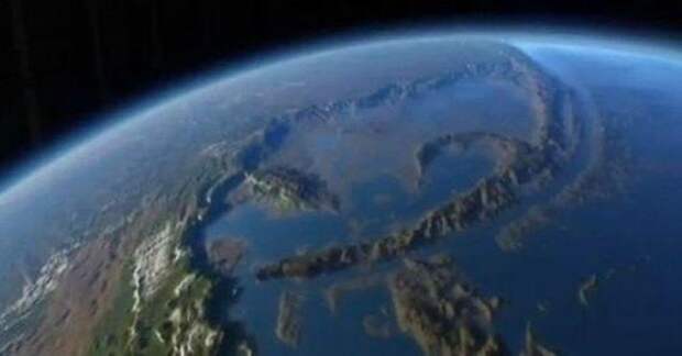 10 невероятных находок, обнаруженных под водой
