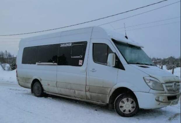 В Златоусте задержан автобус с туристами из Челябинска под управлением бесправного водителя