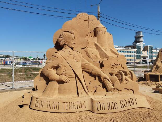 Скульптор из Ижевска приняла участие в фестивале «Волшебный песок» в столице Чувашии
