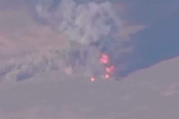 Появилось видео мощной детонацию боекомплекта САУ «Богдана»