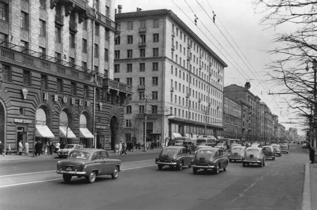 Улица Горького в час пик, 1961 год