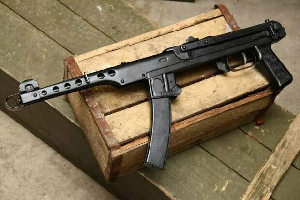 Чем пистолет-пулемет Судаева был лучше ППШ?