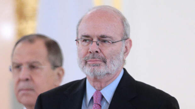 Посол колумбии. Посол венесуэлы. Посол колумбии в москве 2006 года. Посол колумбии. Посол колумбии.