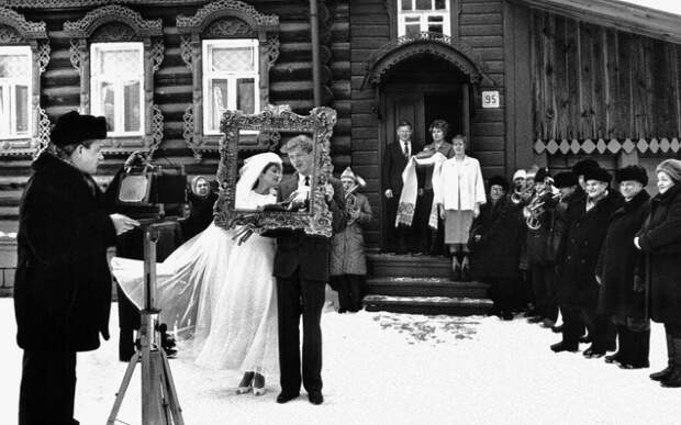 Традиционная зимняя свадьба в городе Вязники.