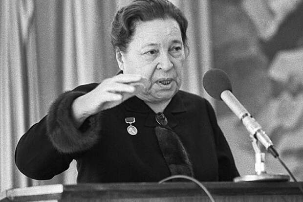 Знаменитая детская писательница Агния Барто | Фото: 24smi.org Знаменитая детская писательница Агния Барто | Фото: 24smi.org