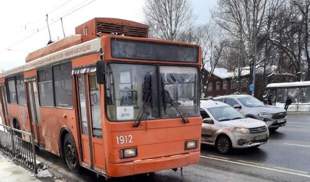 Два троллейбуса могут перестать ходить по улице Горького