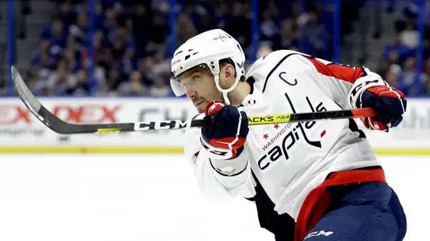 Овечкин провёл первую тренировку на льду после травмы