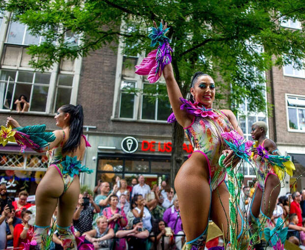 Как прошел голландский ежегодный карнавал Rotterdam Unlimited