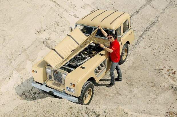 Самый необычный Land Rover в мире Bell Aurens Longnose