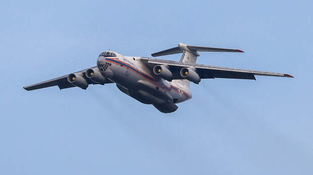 Посольство: 45 российских детей вывезли из Ирана бортом МЧС