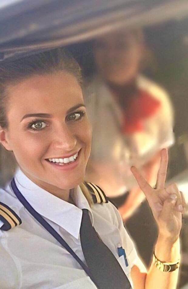 В настоящее время шведка летает на Falcon 7X Instagram, девушка, история, парикмахер, пилот, фотография, швеция