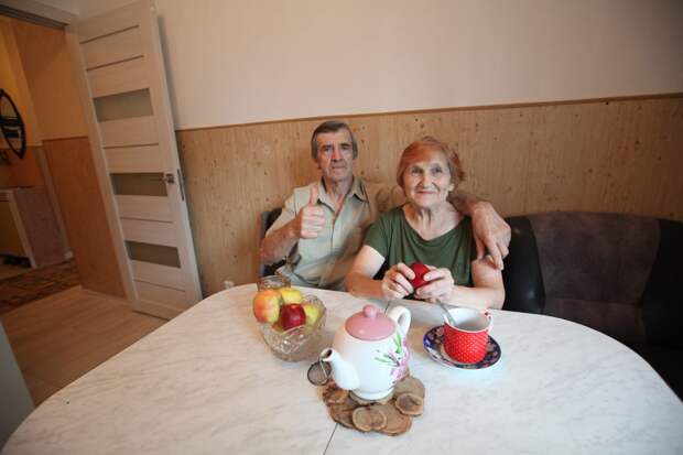 Владимир Михайлович и Нина Фёдоровна ждут гостей/ Фото: Роман Балаев