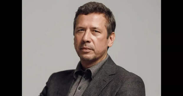 "Оправдываться мне не за что". Разведённый Андрей Мерзликин прокомментировал слухи о 24-летней любовнице