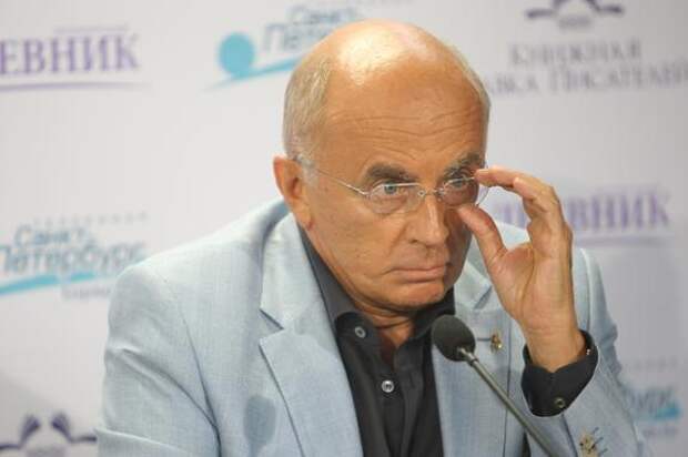 Ректор СПбГУП Запесоцкий оспаривает в суде свое отстранение от должности