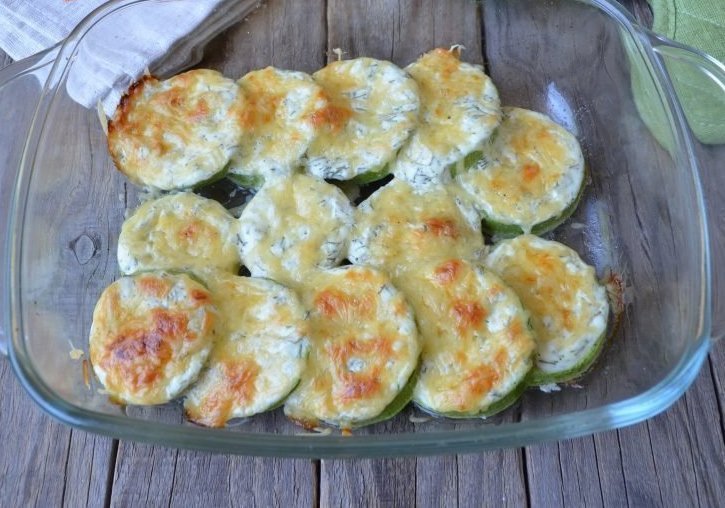 Кабачки в сметане: за 30 минут получаем вкуснейшее блюдо! Кабачки в сметане: за 30 минут получаем вкуснейшее блюдо!