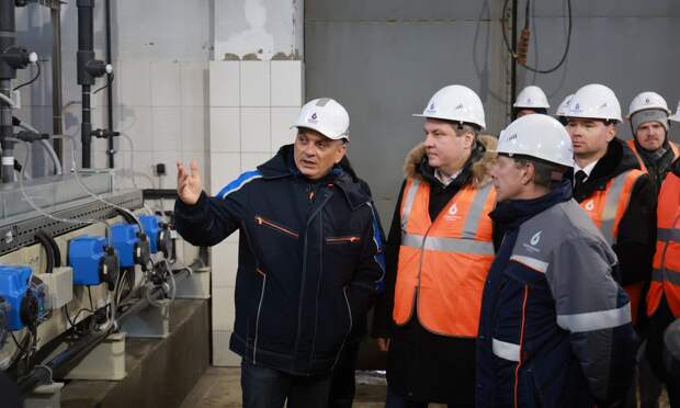 Дмитрий Морев проинспектировал обновленную систему обеззараживания воды в Архангельске