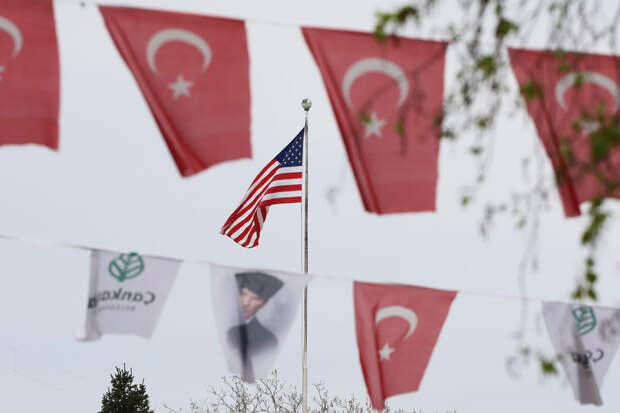Турецкий политолог Дюрре: Турция запретила торговлю с Израилем с разрешения США