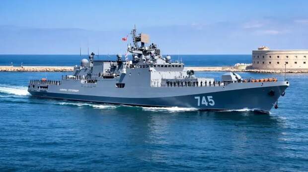 Противник заявляет о поражении фрегата «Адмирал Григорович» в порту