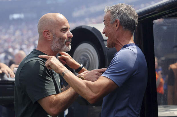 "Челси" отправил главного тренера Мареску в отставку